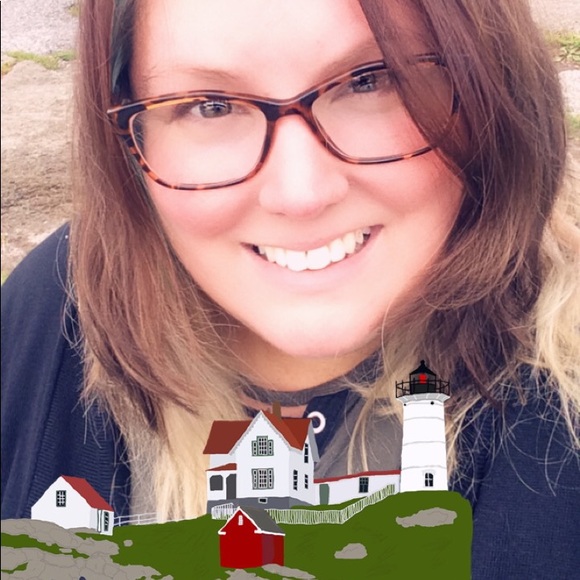 Meet your Posher, Krissy - Picture 3 of 3